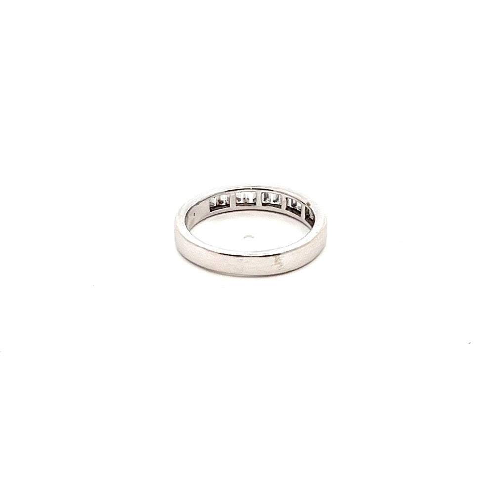 18ct Gold Half Eternity Ring 0.60cts N.V. £1700