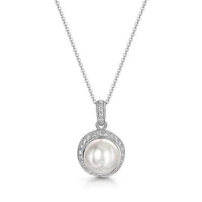 9ct White Gold Pearl Pendant & Chain
