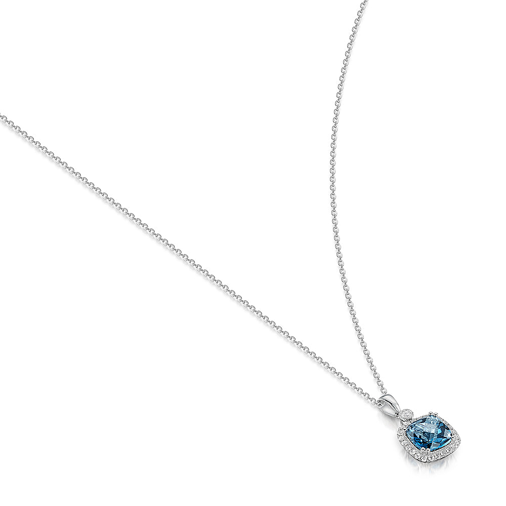 9ct White Gold London Blue Topaz Pendant & Chain