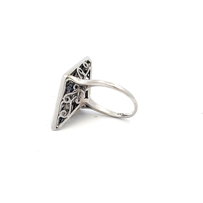 9ct Gold Fancy Style Sapp/Dia Ring N.V £1800