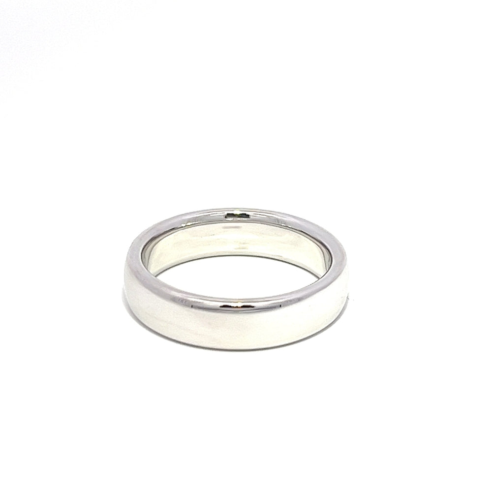 18ct White Gold Band N.V. £1700