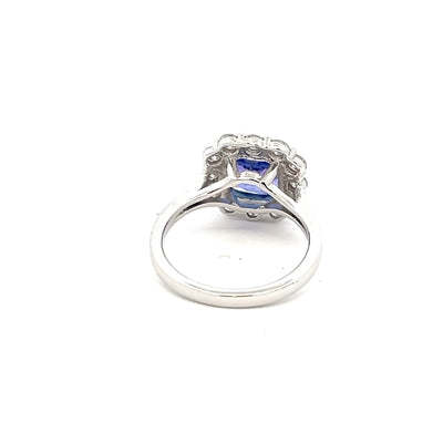 18ct Gold Tanzanite & Dia Ring N.V. £4000