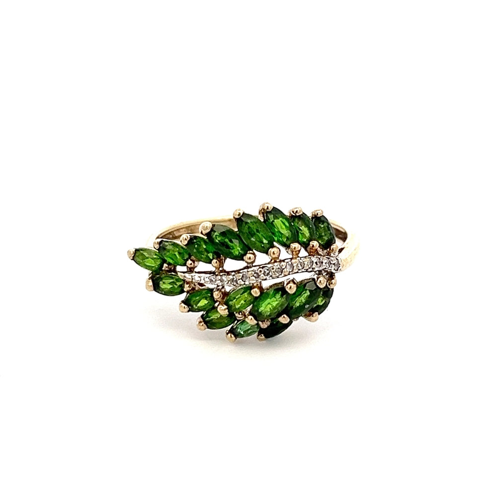 Green Stone Ring NV £500