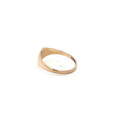 Yellow Gold Heart Signet Ring NV £150