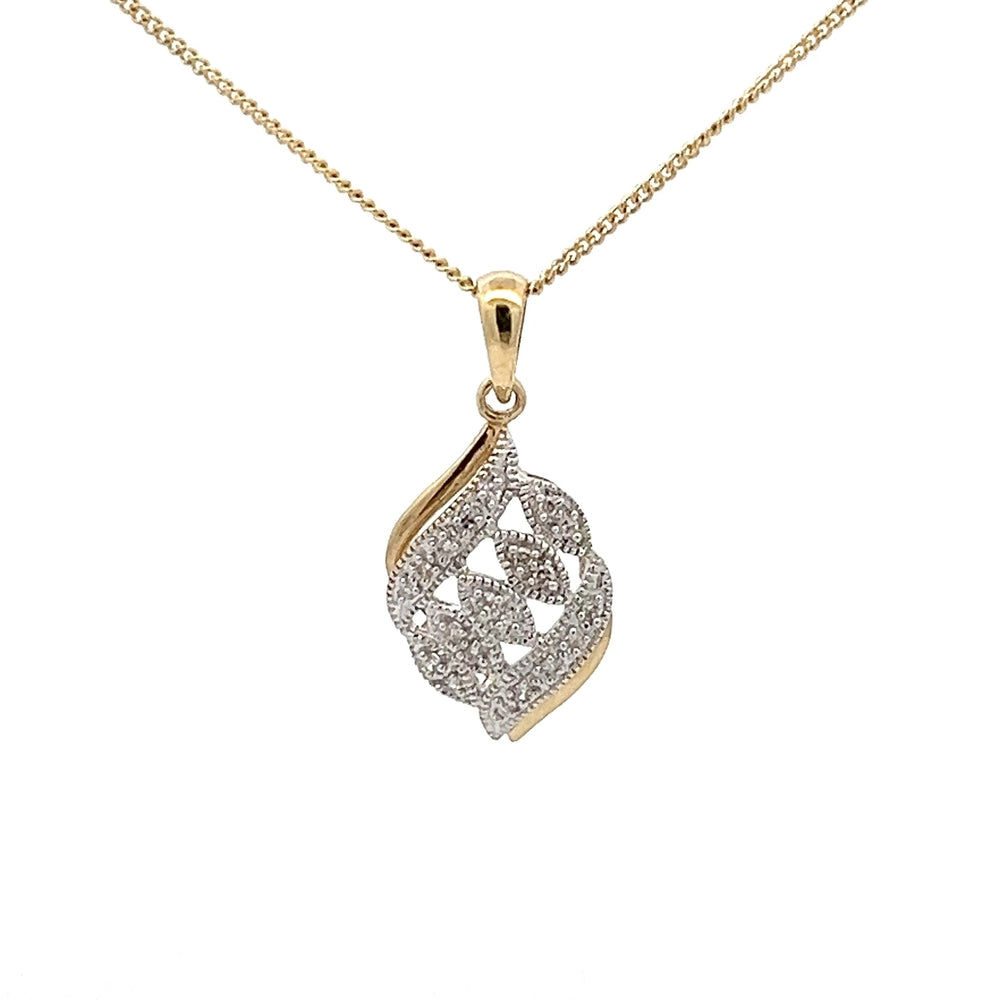 9ct Yellow Gold Diamond Cluster Pendant N.V. £375