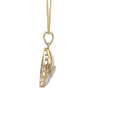 9ct Yellow Gold Diamond Cluster Pendant N.V. £375