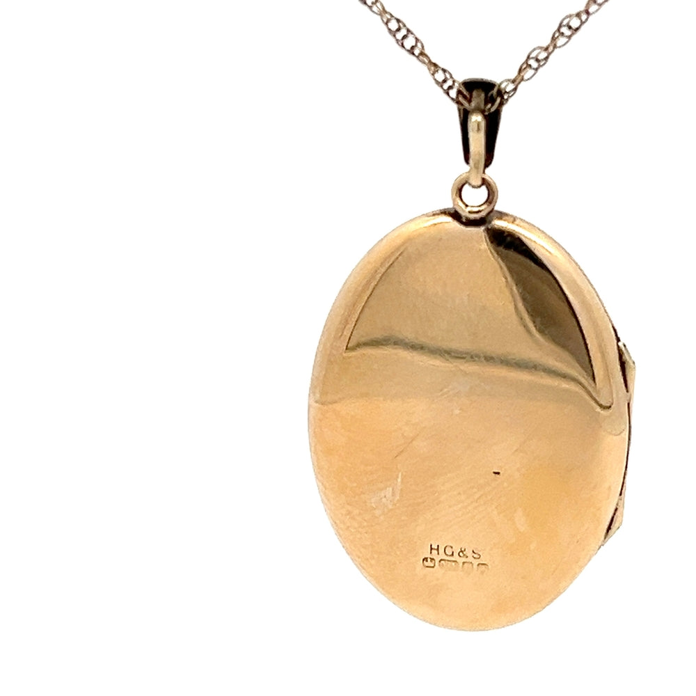 9ct Yellow Gold Locket with Pattern N.V. £1100