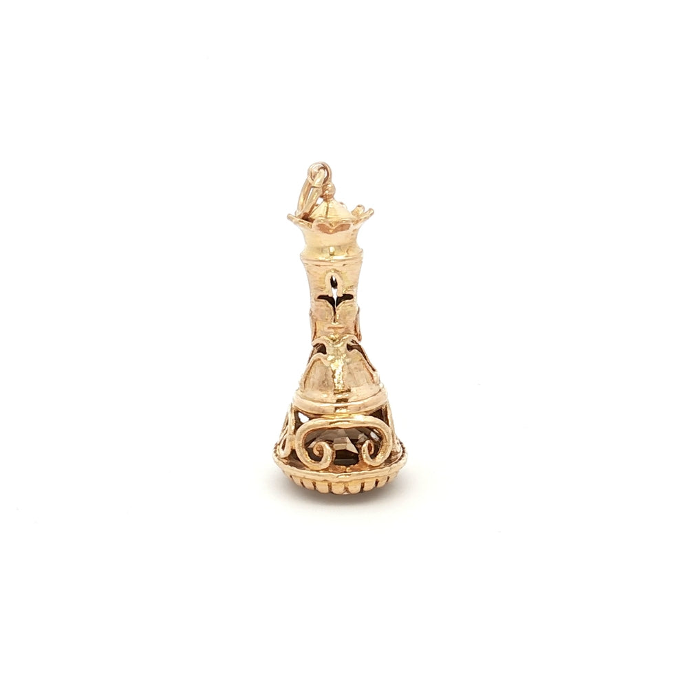 9ct Yellow Gold Queen Chess Piece N.V. £680