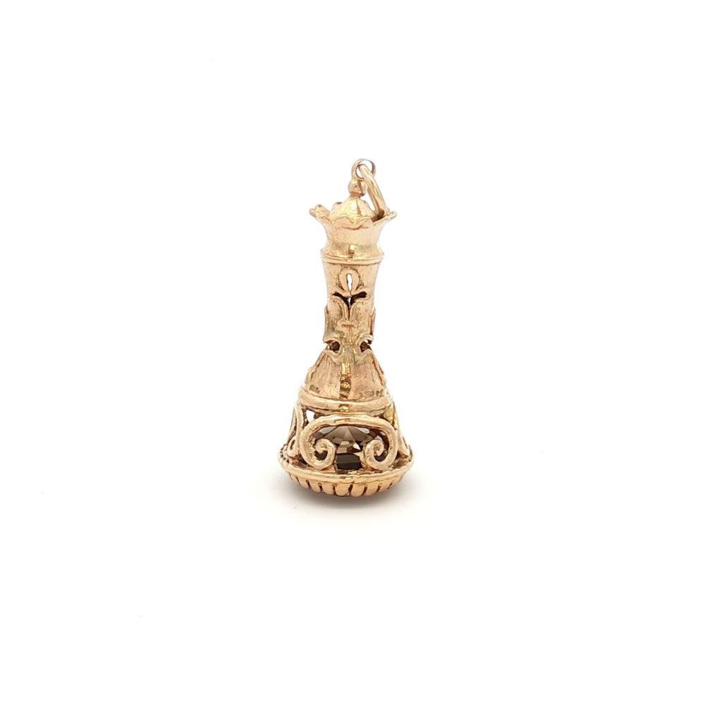 9ct Yellow Gold Queen Chess Piece N.V. £680