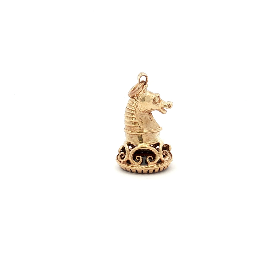 9ct Yellow Gold Knight Chess Piece N.V. £580