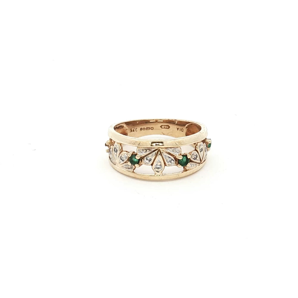 9ct Gold Emerald & Diamond Ring N.V. £450