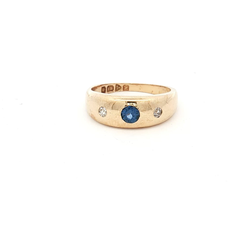 18ct Gold Sapphire & Diamond Ring N.V. £2000
