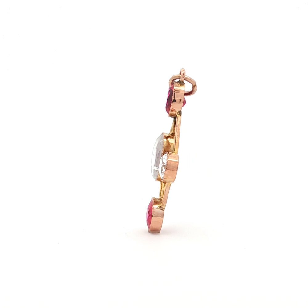 9ct Yellow Gold Antique Paste Pendant N.V. £400
