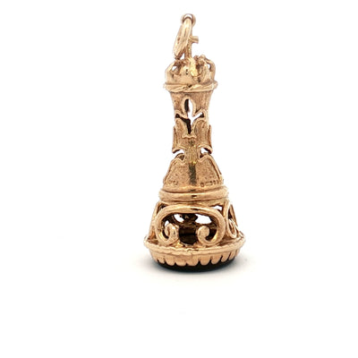 9ct Yellow Gold King Chess Piece N.V. £680