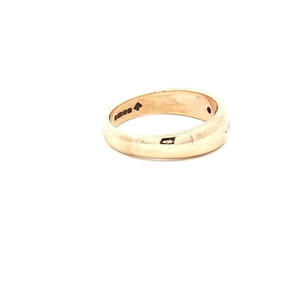 9ct Gold Diamond 3 Stone Ring N.V. £600