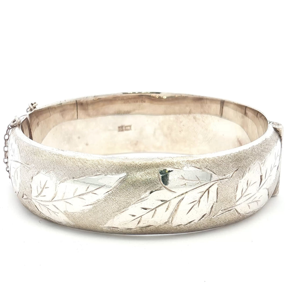 Silver Antique Bangle N.V. £300