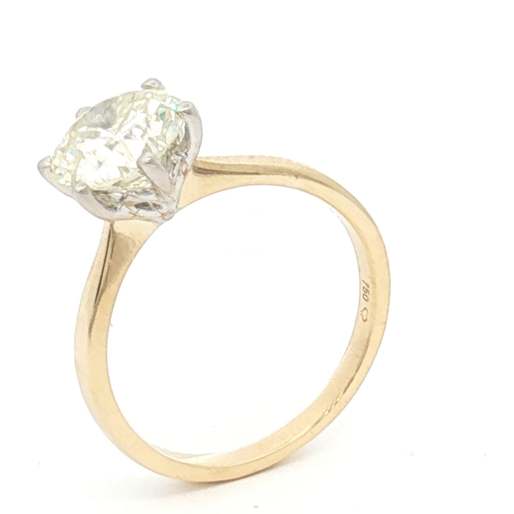 2.10ct, 18ct Yellow gold Diamond Solitaire Ring NV £14,000