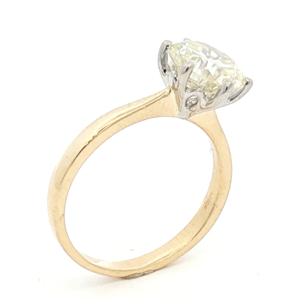 2.10ct, 18ct Yellow gold Diamond Solitaire Ring NV £14,000