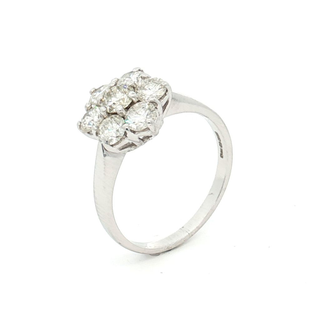 18ct Flower Cluster Diamond Ring N.V. £3800