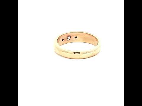9ct Gold Diamond 3 Stone Ring N.V. £600