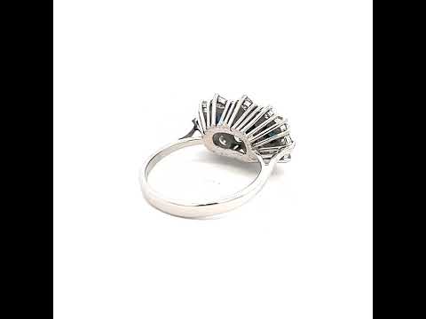 18ct WG Sapphire & Diamond Ring N.V. £2600
