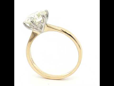 2.10ct, 18ct Yellow gold Diamond Solitaire Ring NV £14,000